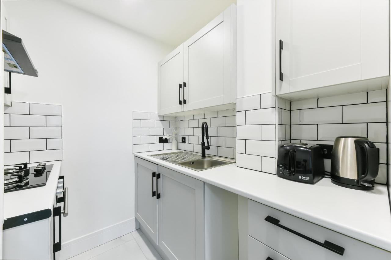New Stylish 1 Bedroom Apartment - Flat D Norwood Exterior photo