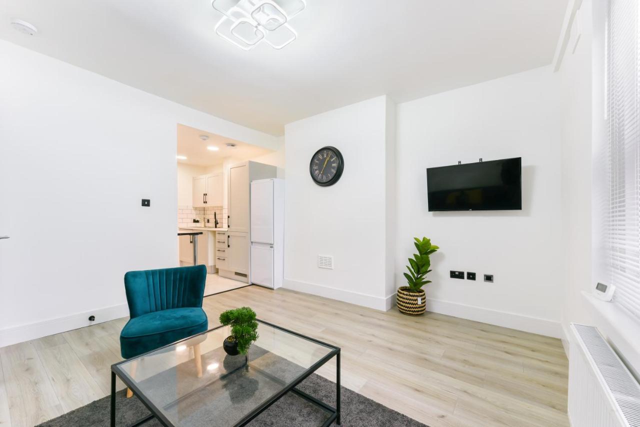 New Stylish 1 Bedroom Apartment - Flat D Norwood Exterior photo