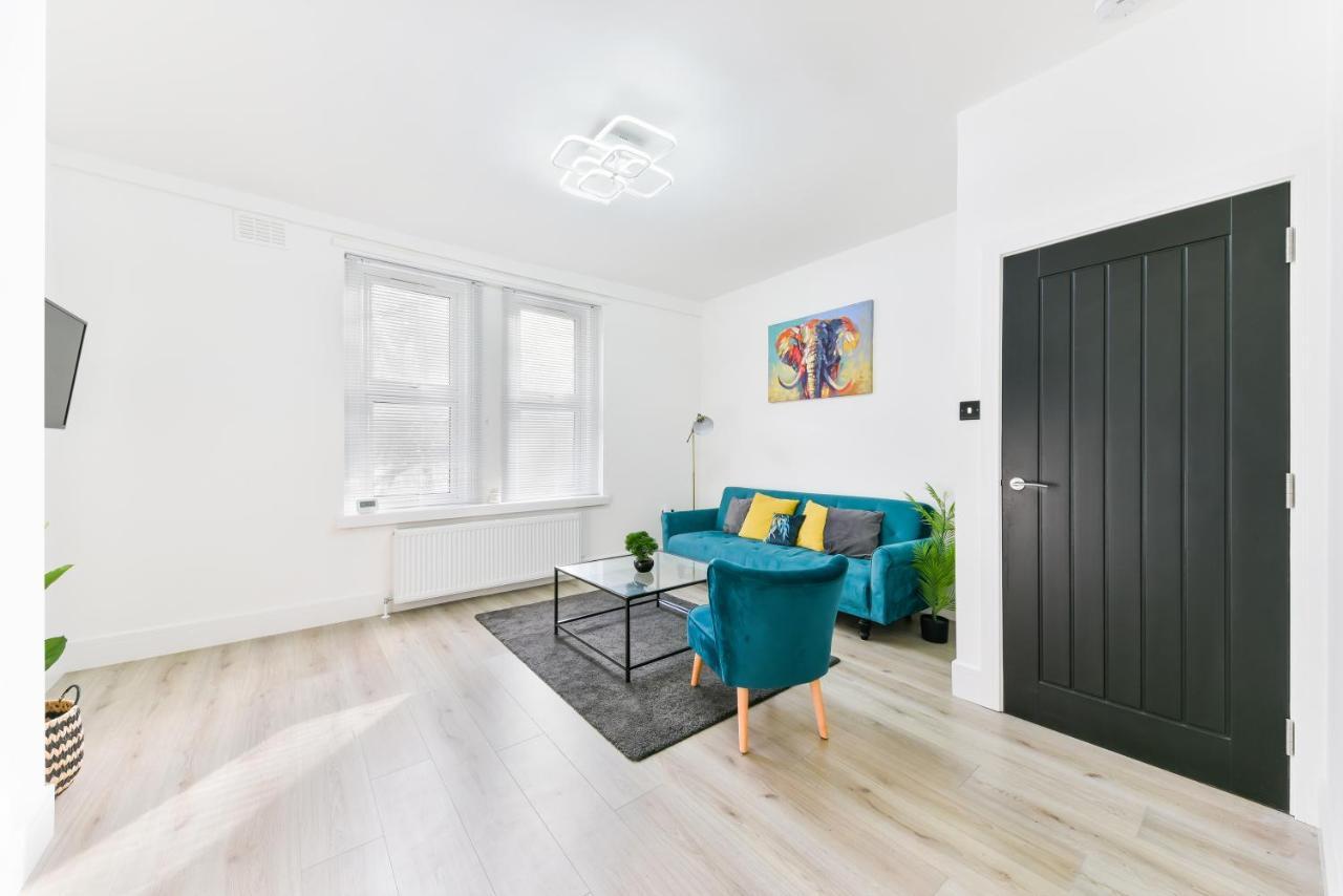New Stylish 1 Bedroom Apartment - Flat D Norwood Exterior photo